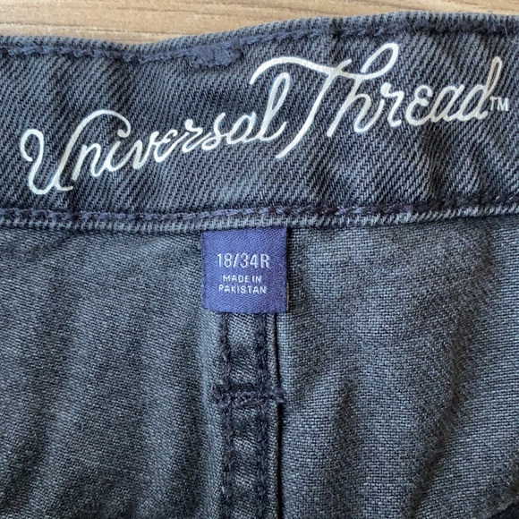Universal Thread black jeans NWT - Picture 3 of 4